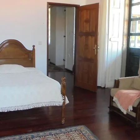 Casa Da Roseira - Valpacos Bed & Breakfast *