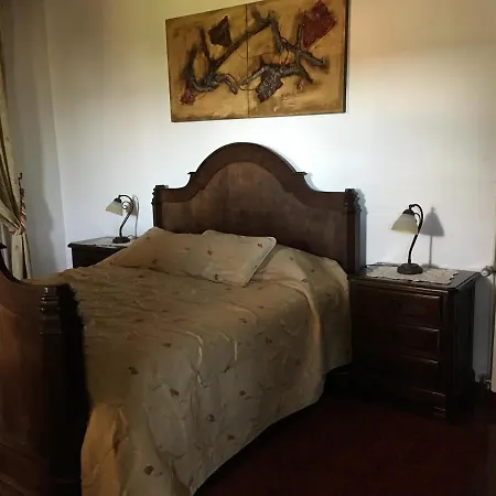 Casa Da Roseira - Valpacos Bed and Breakfast *