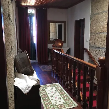 Casa Da Roseira - Valpacos Bed & Breakfast Vassal